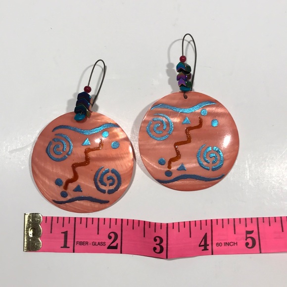 Beautiful Real Shell Earrings 🍀 - Picture 3 of 6